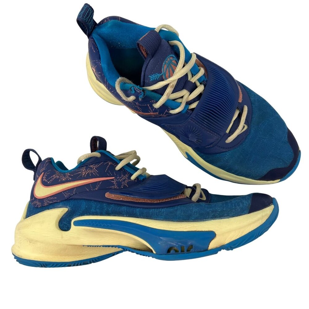 Nike Zoom Freak 3 Valentines Day Basketball Shoes Men's Size 7.5 Women's Size 9